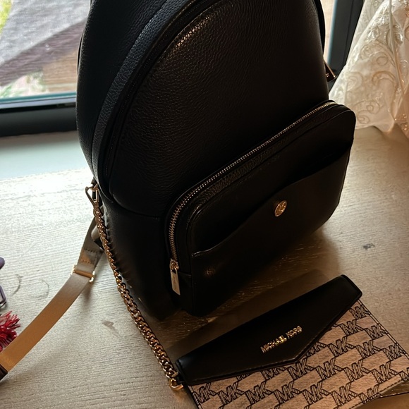 Like new backpack - Picture 4 of 6